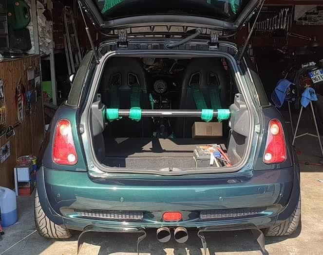 Mini Gen 1 Strut Brace And Cargo Net - Rear Seat Delete Kit - R53