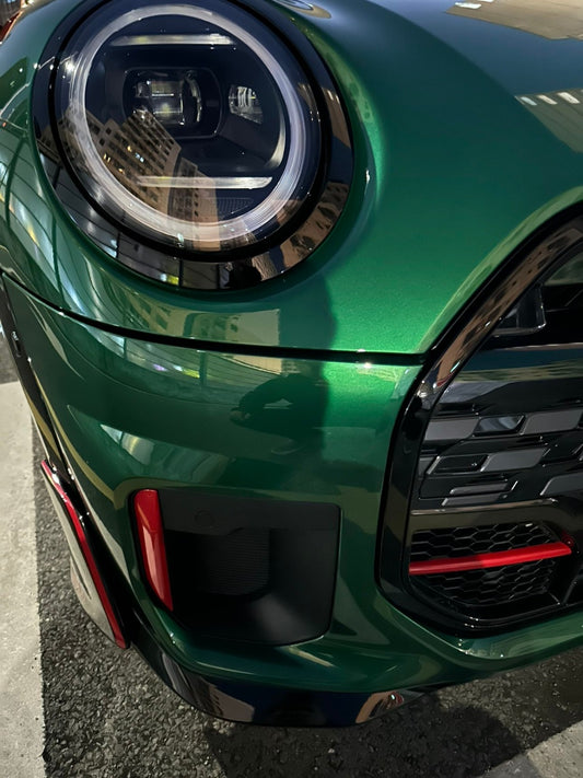 Gloss Red Lower Duct Fin Grille Covers – MINI F66 / F67 JCW (2025+)